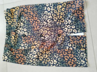 Falda elegante estampado leopardo