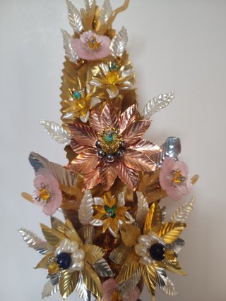 Jarrones con flores de talco