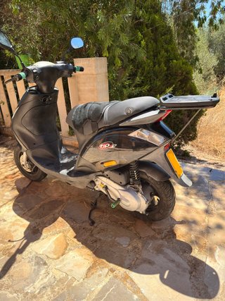 Piaggio Zip 50 2T Negra 2013 - 18.000km