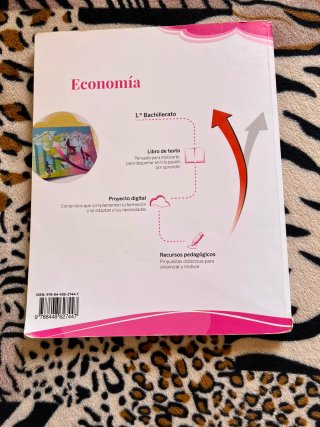 Economía 1.o Bachillerato