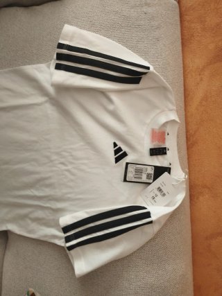 Conjunto Adidas niño Talla 12 años