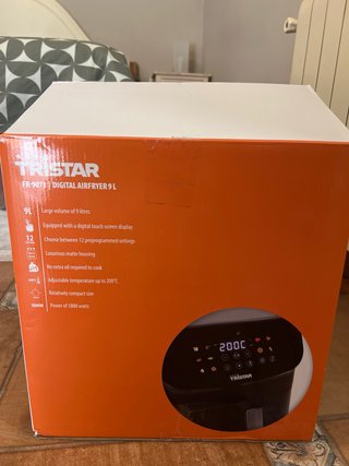 Freidora de aire Tristar negra
