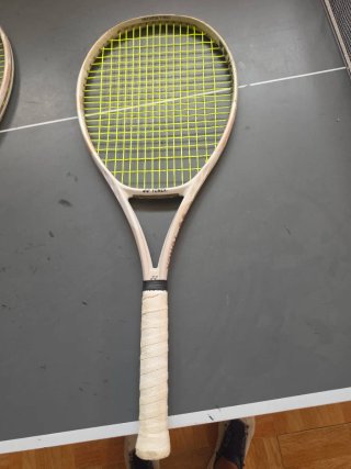 2 Raquetas Yonex VCORE 98L 285gr Puño 2