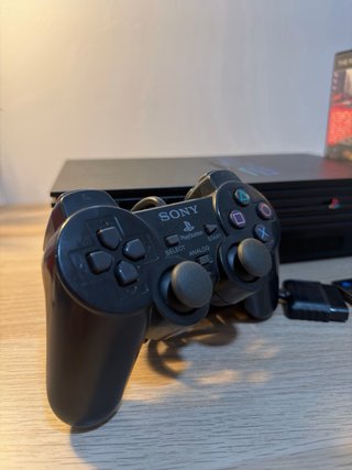 PlayStation 2 FAT + Mando + Memory Card + Juegos