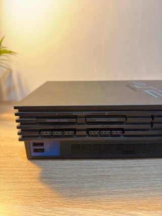 PlayStation 2 FAT + Mando + Memory Card + Juegos