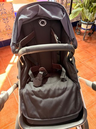 Bugaboo Fox Carrito Negro Capazo y Silla