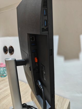 Monitor Profesional Dell P2423DE 2K IPS USB-C, 90W
