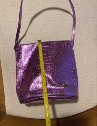 Bolso Hombro Metalizado Morado