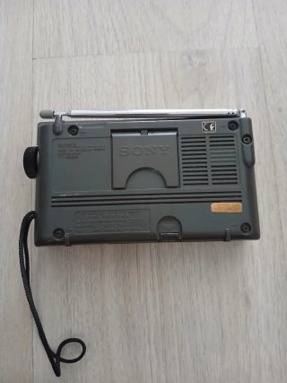 Radio Sony ICF-SW11