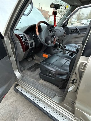 Mitsubishi Montero 2002