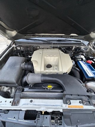 Mitsubishi Montero 2002