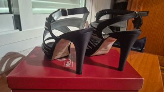 Tacones Melanie Fiesta Negro y Plata