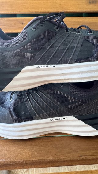 Zapatillas Nike Hombre Negras y Blancas