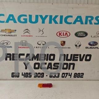 TULIPA TRASERA IZQUIERDA MERCEDES NUEVO 7R0153335