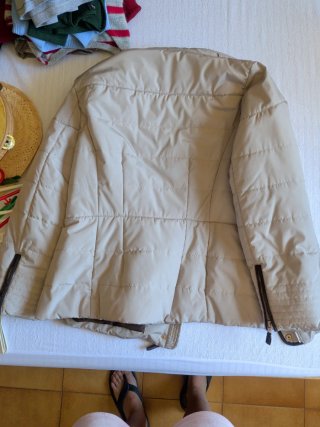 Anorak Punt Roma Talla 48 Beige coll amb pel