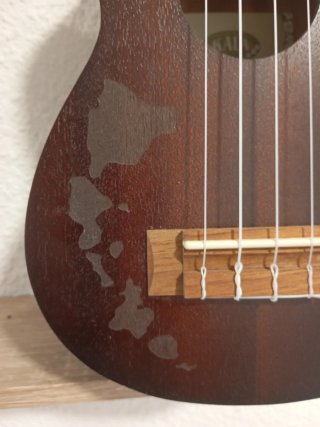 Ukelele Kala de Hawái sin usar