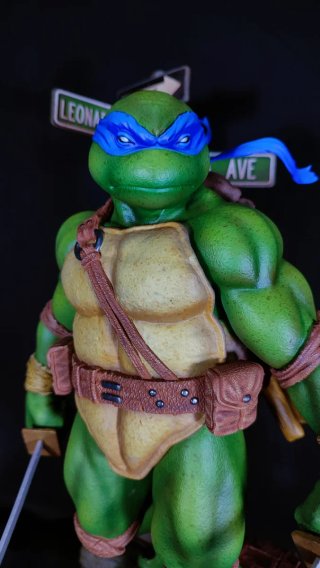 Figura Tortuga Ninja Leonardo Escala 1/4 45cm