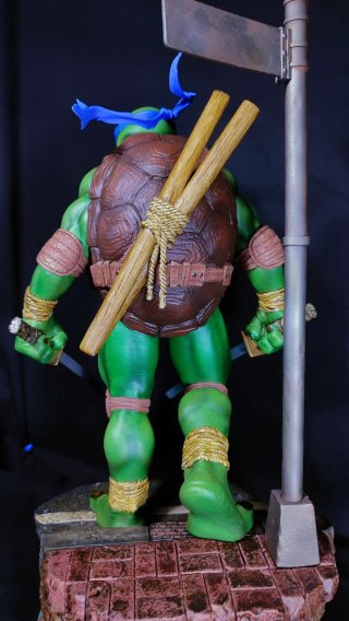 Figura Tortuga Ninja Leonardo Escala 1/4 45cm
