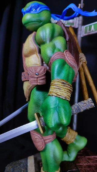 Figura Tortuga Ninja Leonardo Escala 1/4 45cm