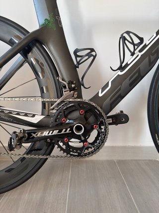 Bicicleta B12 Performance Felt Carbono