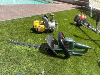 Lote Herramientas Jardín: Cortacésped, Desbrozador