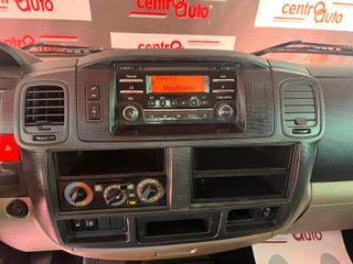 Nissan NT400 Cabstar Cabina Abatible