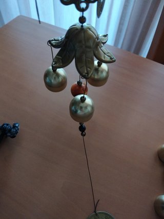Colgador con campanas y árbol de la vida