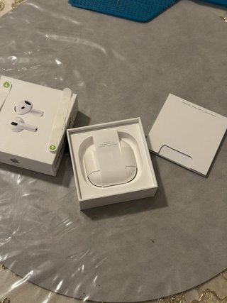 Airpods 4 Apple Blancos con garantia y factura
