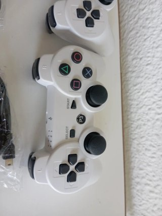 2 Mandos Inalámbricos PS3 Blancos + Cables