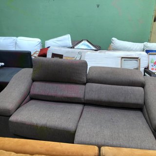 Sofá de tela 2 plazas beige/marrón