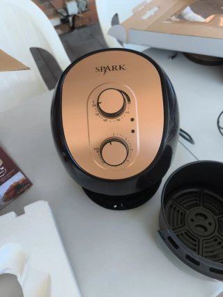 Freidora de Aire Spark 4L 1400W