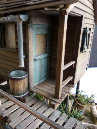 Casa del pantano miniatura