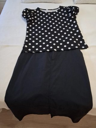 Falda T.XL, Blusa y Camiseta T. M/L