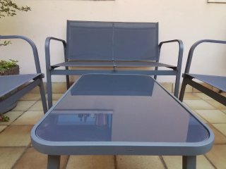 Conjunto de jardín: 2 sillas y mesa