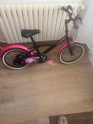 Bicicleta infantil Btwin rosa