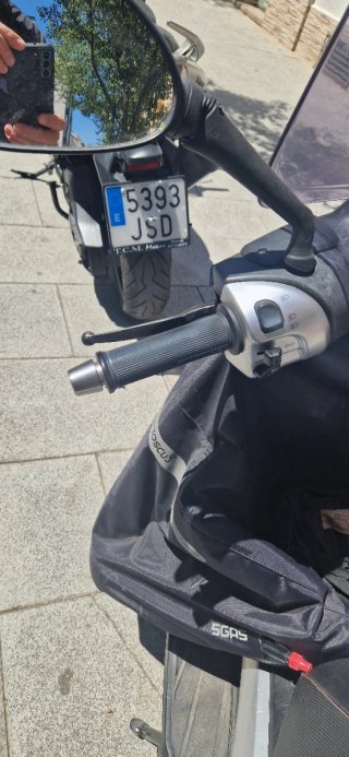 Yamaha X-CITY 250 cc Scooter