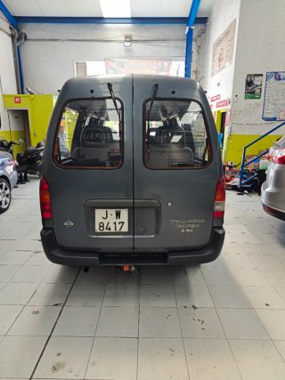Nissan Vanette 1996