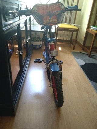 Bicicleta Spiderman Roja y Azul
