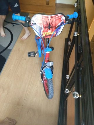 Bicicleta Spiderman Roja y Azul