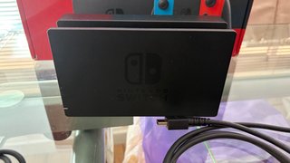 Nintendo Switch Dock, Cargador y Accesorios
