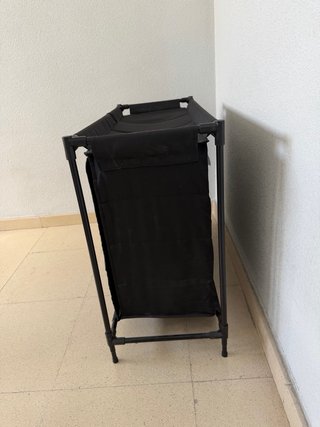 Zapatero de tela negro