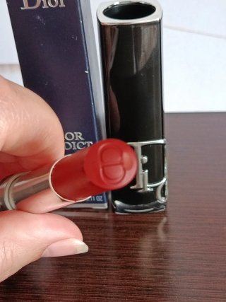 Labial Dior Addict Rouge Brillant -8