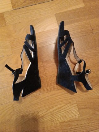 Sandalias negras cuña talla 41
