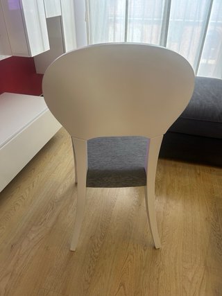 Juego de mesa extensible con 4 sillas