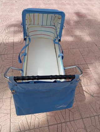 Cochecito y capazo vintage. Con accesorios.