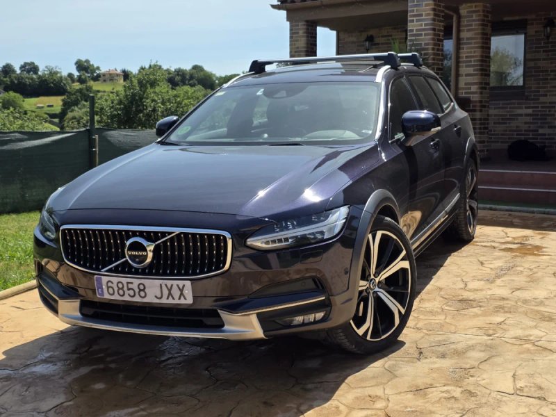 Volvo V90 2017 - foto 1