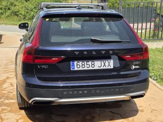 Volvo V90CC D5 2017 motor con 52.000KM