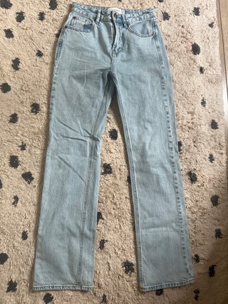 Pantalones vaqueros azules rectos