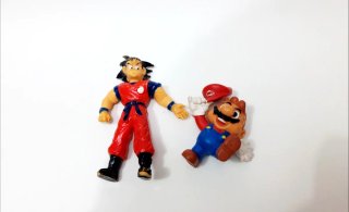 Figuras PVC Vintage Goku y Mario