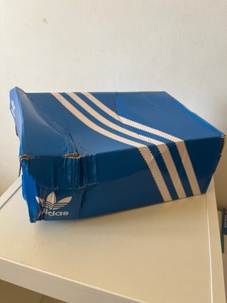 Zapatillas Adidas Campus Grises y Blancas Unisex
